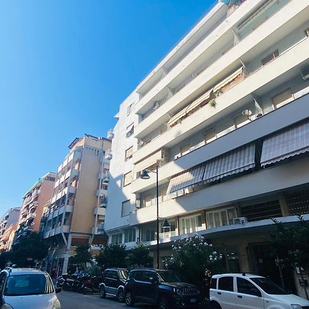 Casa Incentro Appartement Pescara Buitenkant foto